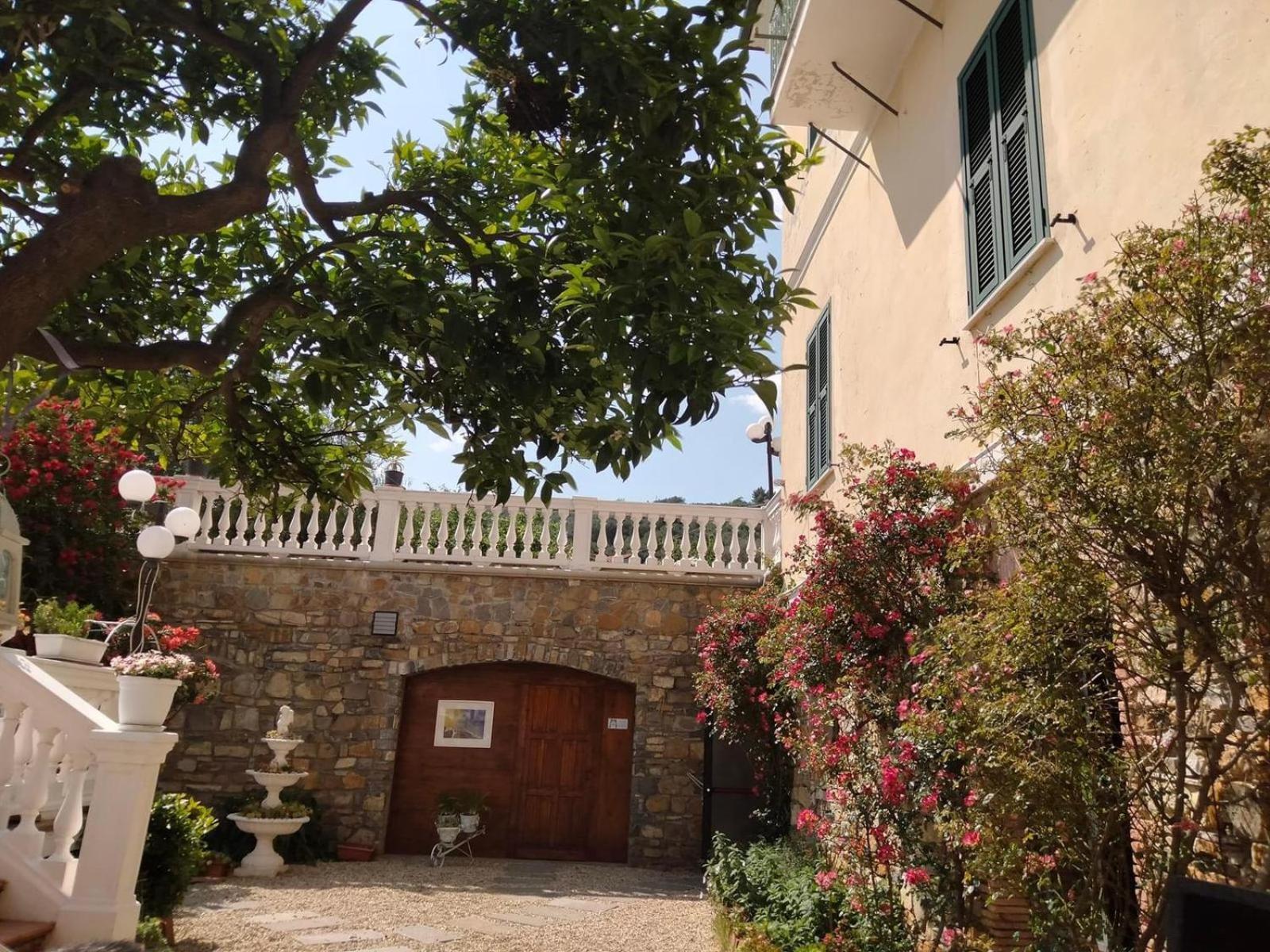 Agriturismo A Ca Du Cappellan Villa Imperia Exteriör bild